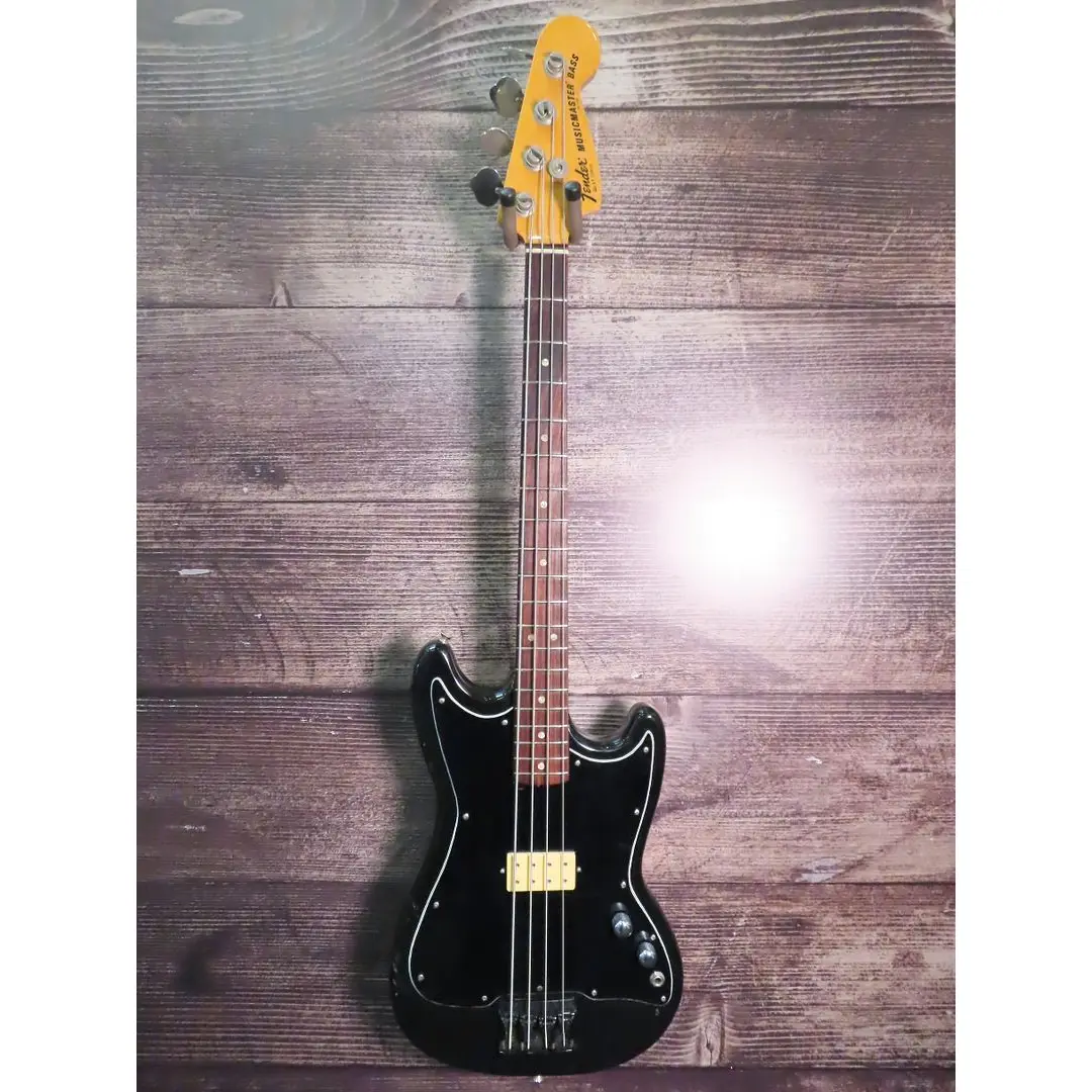 Gitar Bas Fender